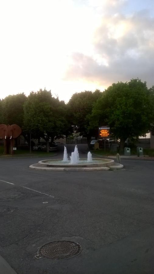 Gite De Claire Lectoure Bagian luar foto